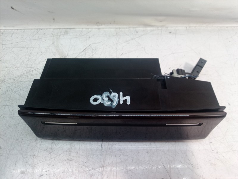 Recambio de cenicero para audi a8 (4e2) 3.7 quattro referencia OEM IAM 4E0857951 4E0857951 4E0857951