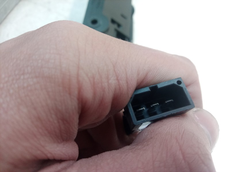 Recambio de cenicero para audi a8 (4e2) 3.7 quattro referencia OEM IAM 4E0857951 4E0857951 4E0857951