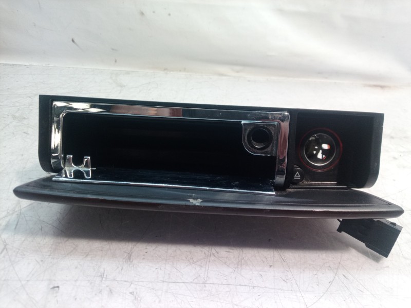 Recambio de cenicero para audi a8 (4e2) 3.7 quattro referencia OEM IAM 4E0857951 4E0857951 4E0857951