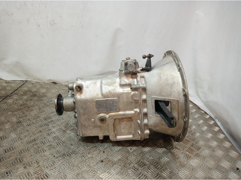 Recambio de caja cambios para nissan l-35.08 referencia OEM IAM 07701025 07701025 07701025