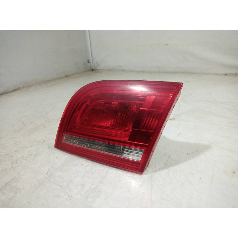 Recambio de piloto trasero derecho interior para audi a3 sportback (8p) 1.9 tdi attraction referencia OEM IAM 8P4945258 8P494525