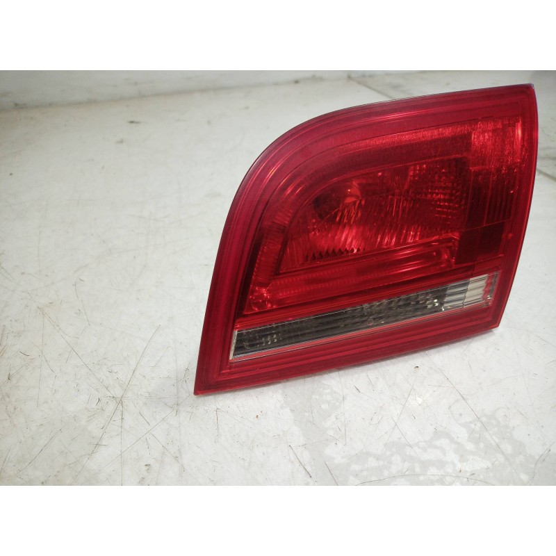 Recambio de piloto trasero derecho interior para audi a3 sportback (8p) 1.9 tdi attraction referencia OEM IAM 8P4945258 8P494525