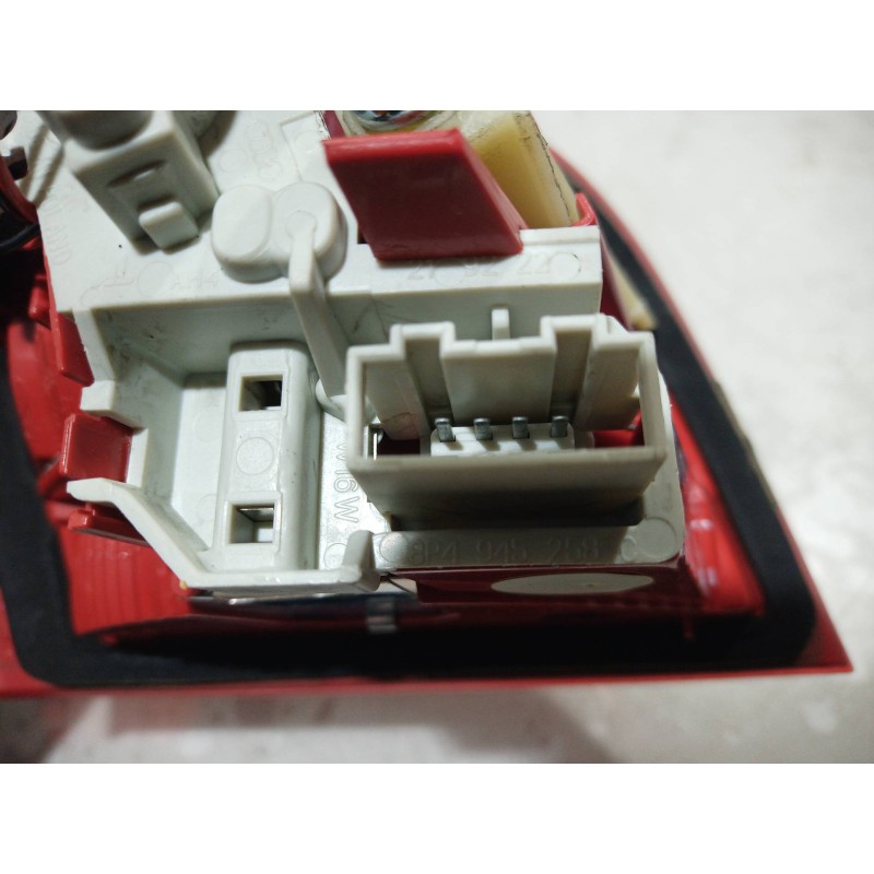 Recambio de piloto trasero derecho interior para audi a3 sportback (8p) 1.9 tdi attraction referencia OEM IAM 8P4945258 8P494525