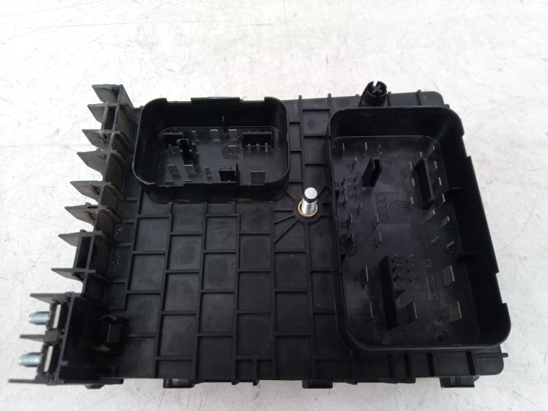 Recambio de caja reles / fusibles para ford mondeo berlina (gd) ambiente referencia OEM IAM 1K0937124K 1K0937124K 1K0937124