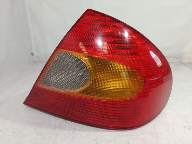 Recambio de piloto trasero derecho para ford mondeo berlina (gd) ambiente referencia OEM IAM 96BG13A602 96BG13A602 96BG13A602