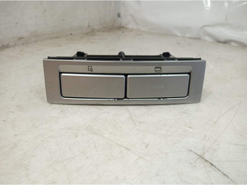 Recambio de cenicero para alfa romeo 147 (190) 1.9 jtd 120 collezione referencia OEM IAM 7352990590 7352990590 7352990590