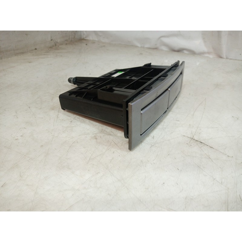 Recambio de cenicero para alfa romeo 147 (190) 1.9 jtd 120 collezione referencia OEM IAM 7352990590 7352990590 7352990590