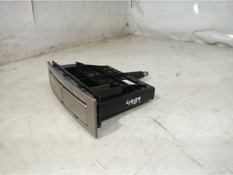 Recambio de cenicero para alfa romeo 147 (190) 1.9 jtd 120 collezione referencia OEM IAM 7352990590 7352990590 7352990590