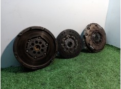 Recambio de kit embrague para kia cee´d emotion referencia OEM IAM 4110024720 4110024720 232002740 2