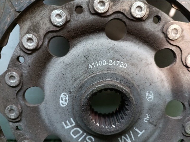 Recambio de kit embrague para kia cee´d emotion referencia OEM IAM 4110024720 4110024720 232002740