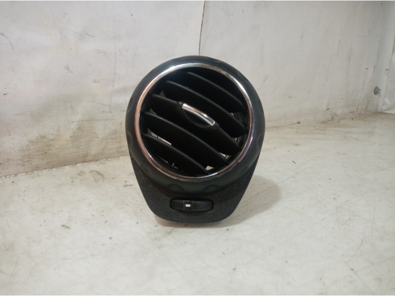 Recambio de rejilla aireadora para alfa romeo 147 (190) 1.9 jtd 120 collezione referencia OEM IAM   