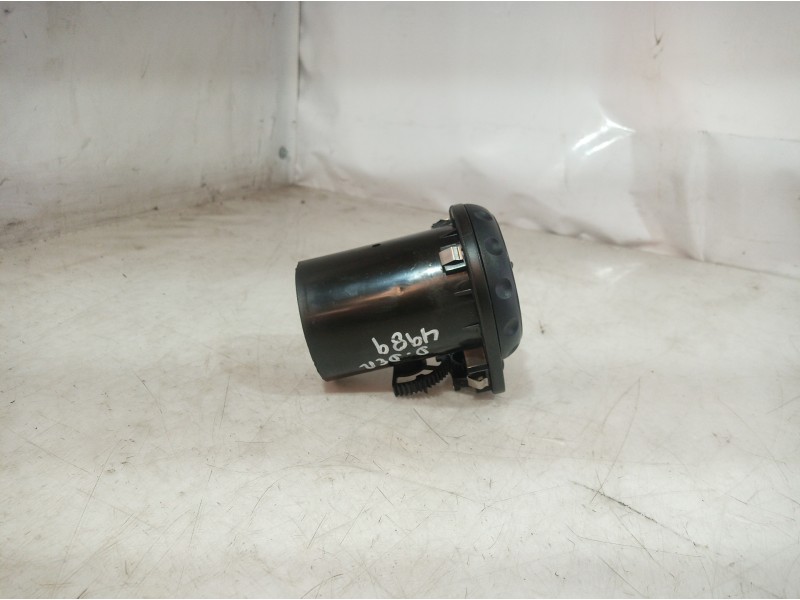 Recambio de rejilla aireadora para alfa romeo 147 (190) 1.9 jtd 120 collezione referencia OEM IAM   