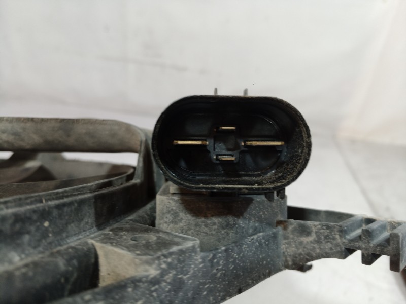 Recambio de electroventilador para opel corsa c sri referencia OEM IAM 13106033 13106033 13106033