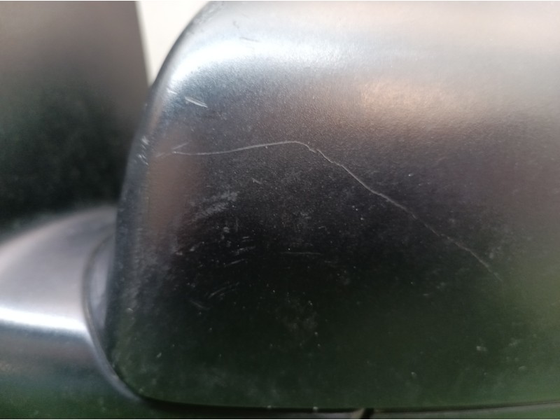 Recambio de retrovisor izquierdo para volkswagen polo (9n1) referencia OEM IAM   