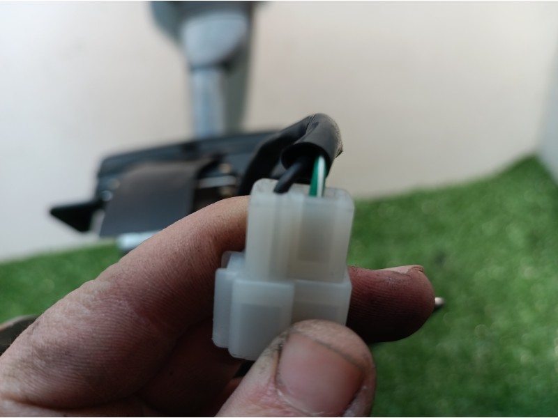 Recambio de selector cambio automático para mitsubishi colt (cj0) 1300 glx referencia OEM IAM   