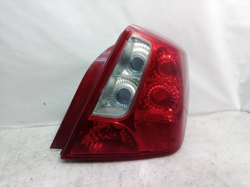 Recambio de piloto trasero izquierdo para daewoo nubira berlina se referencia OEM IAM   