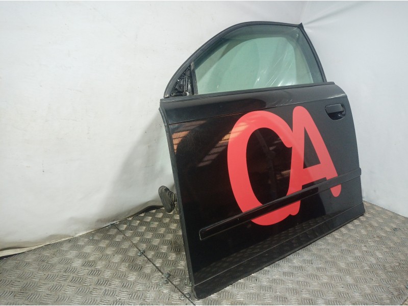 Recambio de puerta delantera izquierda para audi a4 avant (8e) 2.5 tdi (120kw) referencia OEM IAM   