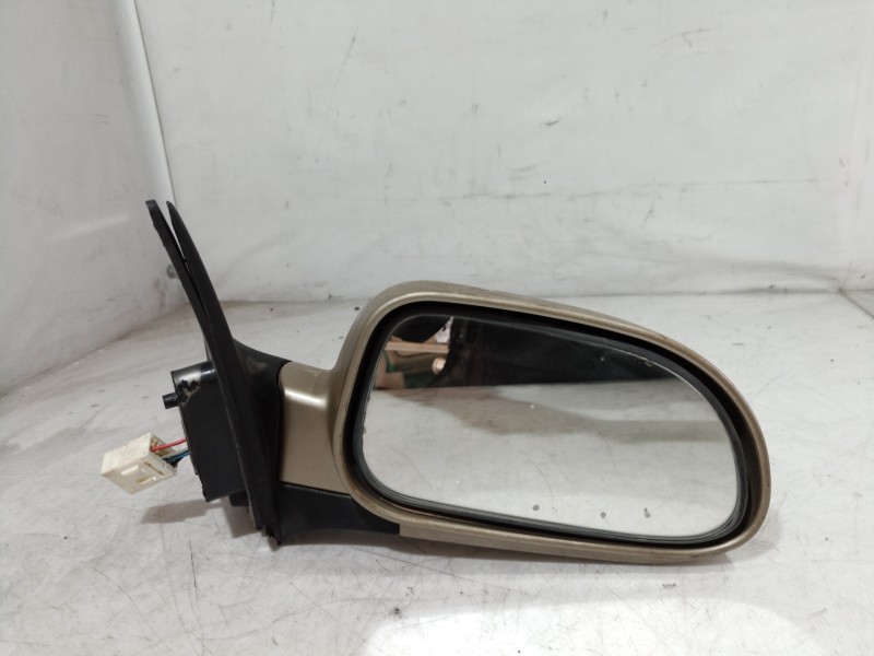 Recambio de retrovisor derecho para daewoo nubira berlina se referencia OEM IAM 015758 015758 015758