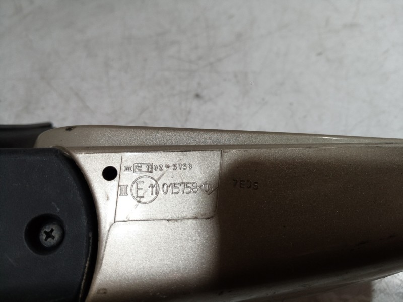 Recambio de retrovisor derecho para daewoo nubira berlina se referencia OEM IAM 015758 015758 015758