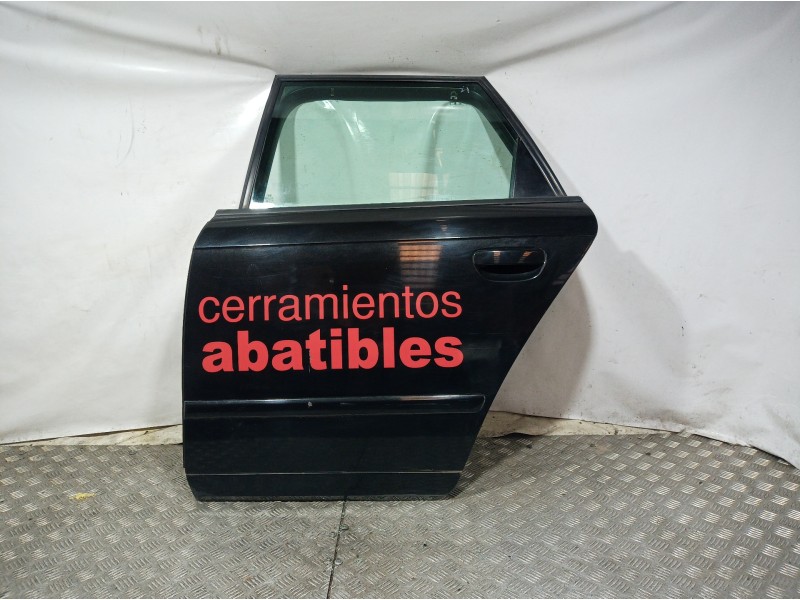 Recambio de puerta trasera izquierda para audi a4 avant (8e) 2.5 tdi (120kw) referencia OEM IAM   