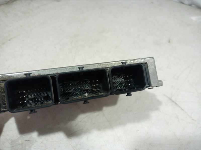 Recambio de centralita motor uce para peugeot 106 (s2) sport pack referencia OEM IAM 9645211980 9645211980 963770598007