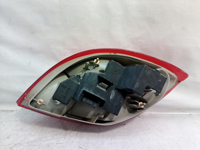 Recambio de piloto trasero izquierdo para ford ka (ccq) 2 collection referencia OEM IAM   