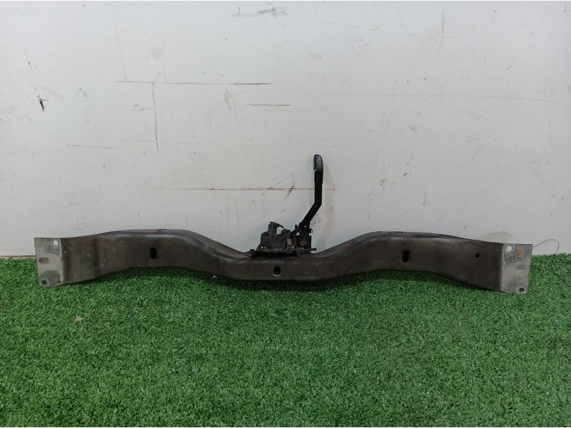 Recambio de travesaño superior para chrysler grand voyager limited referencia OEM IAM   