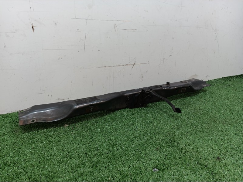 Recambio de travesaño superior para chrysler grand voyager limited referencia OEM IAM   