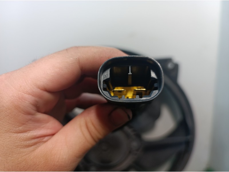 Recambio de electroventilador para citroën c4 picasso business class referencia OEM IAM   