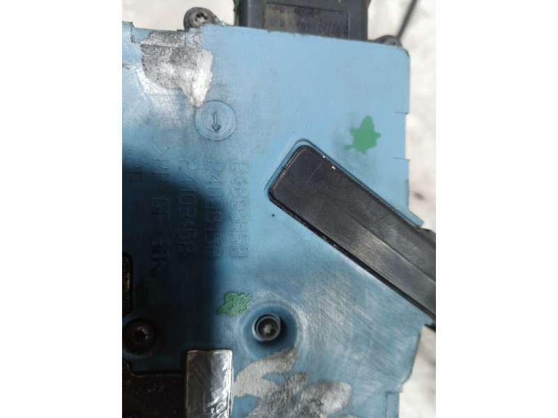 Recambio de cerradura puerta trasera derecha para peugeot 207 confort referencia OEM IAM 24099158 24099158 24099158