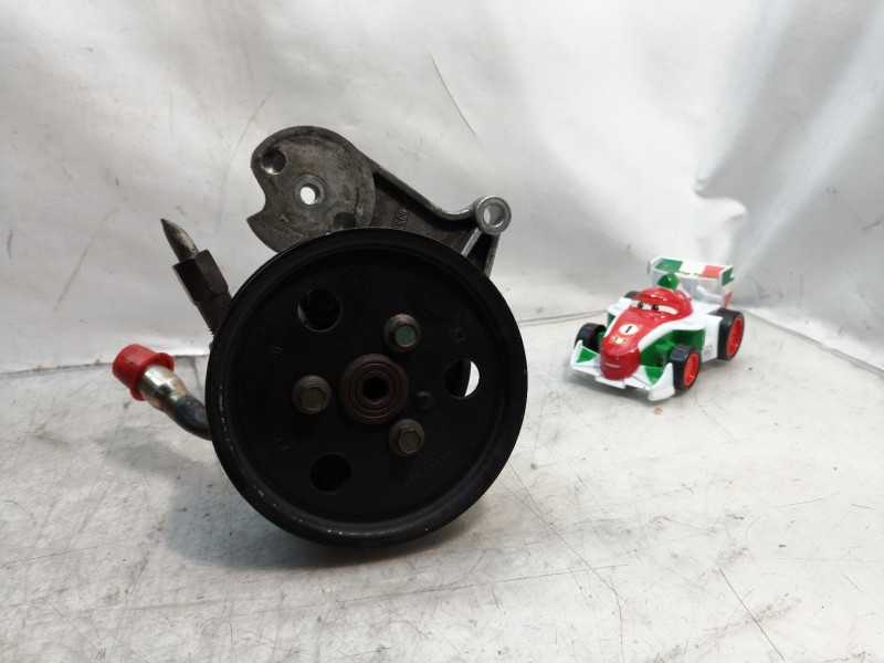 Recambio de bomba direccion para jeep cherokee (kj) 2.5 crd básico referencia OEM IAM 52088712AC 52088712AC 52088712