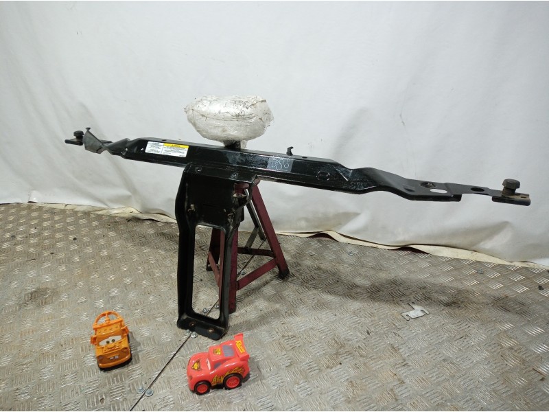 Recambio de panel frontal para jeep cherokee (kj) 2.5 crd básico referencia OEM IAM 55360229 55360229 55360229