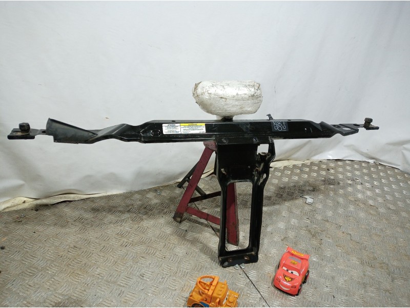 Recambio de panel frontal para jeep cherokee (kj) 2.5 crd básico referencia OEM IAM 55360229 55360229 55360229