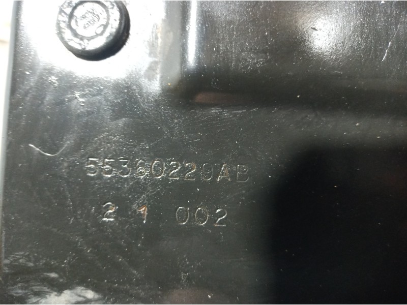 Recambio de panel frontal para jeep cherokee (kj) 2.5 crd básico referencia OEM IAM 55360229 55360229 55360229