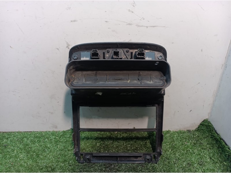 Recambio de warning para peugeot 307 (s1) xr referencia OEM IAM 9634505077 9634505077 9634505077