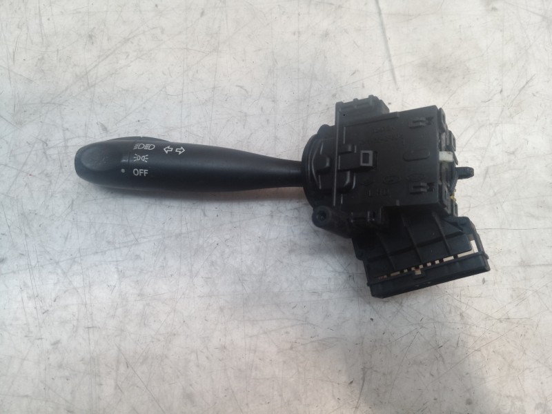 Recambio de mando multifuncion para kia rio 1.5 crdi ex2 referencia OEM IAM 32932A 32932A 32932A