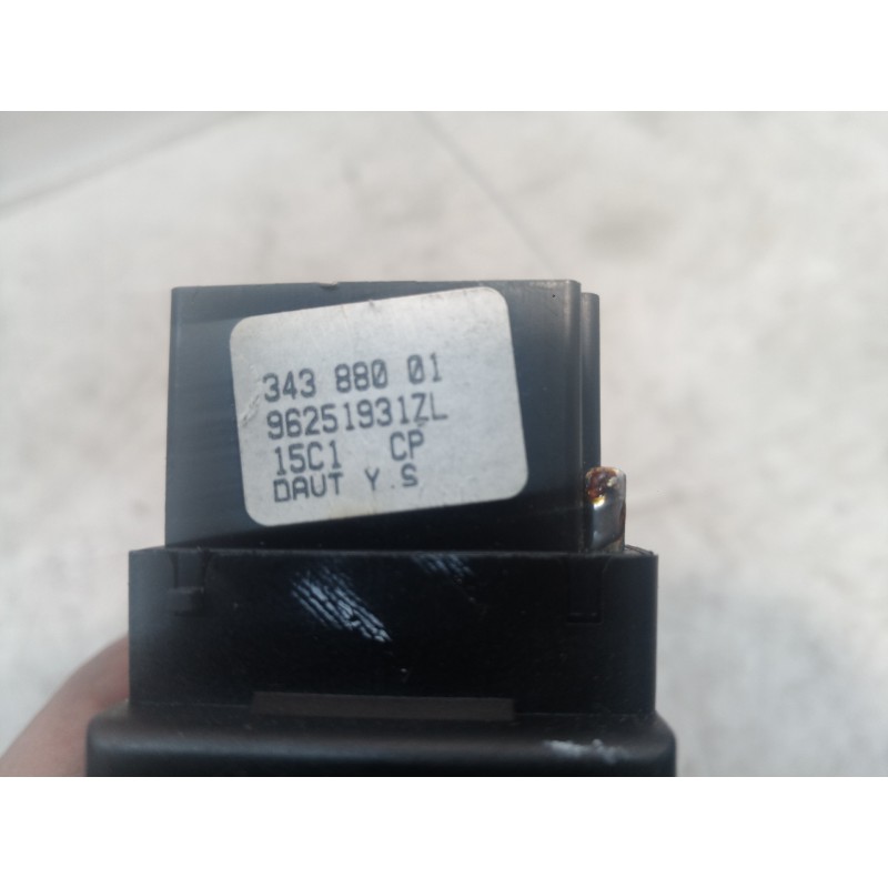 Recambio de mando multifuncion para citroën xsara berlina 1.6 16v tonic referencia OEM IAM 34388001 34388001 34388001