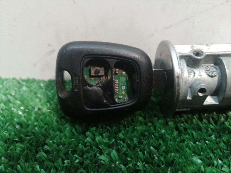 Recambio de conmutador de arranque para peugeot 206 berlina 1.4 referencia OEM IAM   