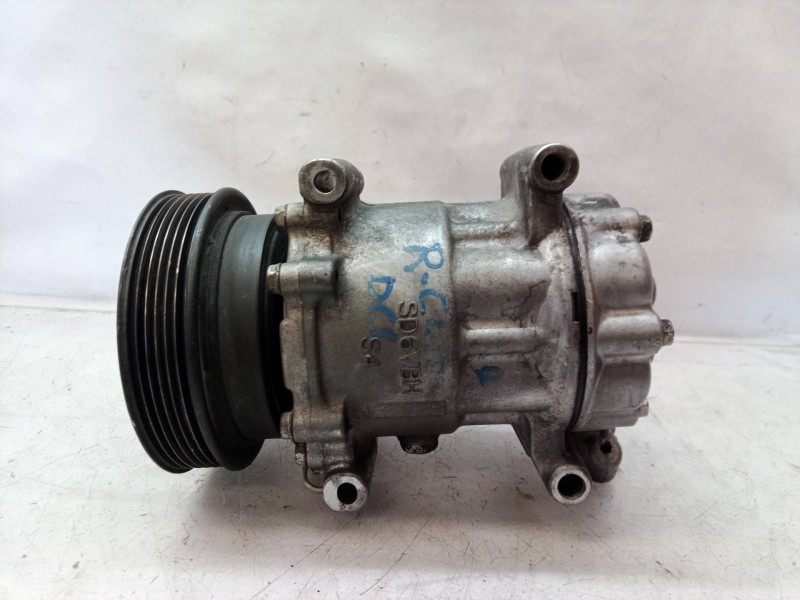 Recambio de compresor aire acondicionado para nissan kubistar (x76) referencia OEM IAM 8200315744 8200315744 8200315744