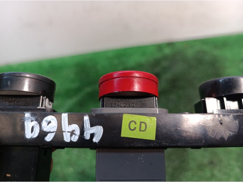 Recambio de warning para chevrolet kalos 1.4 sx sport referencia OEM IAM 864W0140 864W0140 864W0140