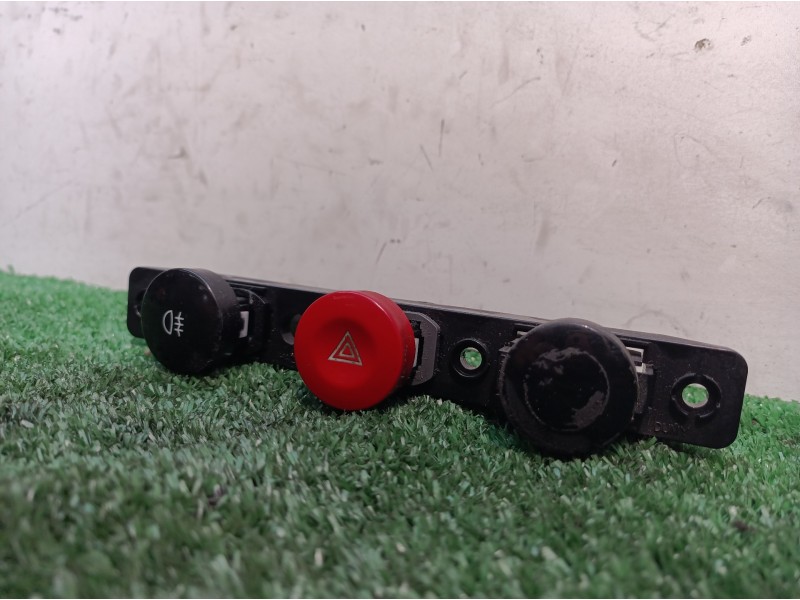 Recambio de warning para chevrolet kalos 1.4 sx sport referencia OEM IAM 864W0140 864W0140 864W0140