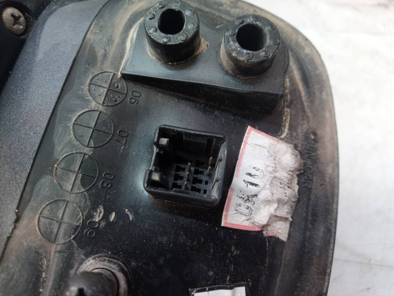 Recambio de retrovisor derecho para kia carens (un) referencia OEM IAM   