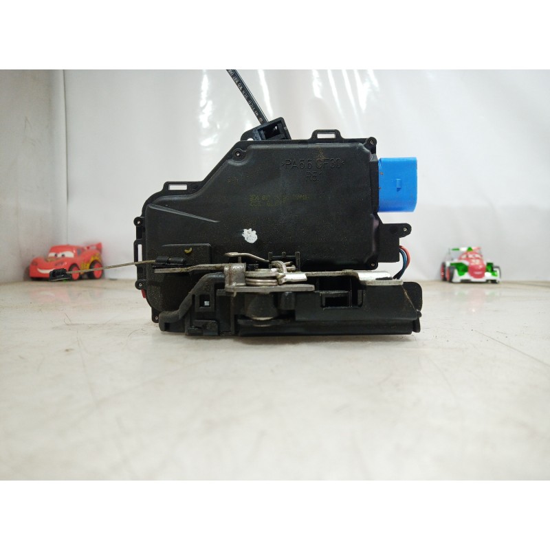 Recambio de cerradura puerta delantera derecha para volkswagen golf v variant (1k5) advance referencia OEM IAM 3D1837018 3D18370