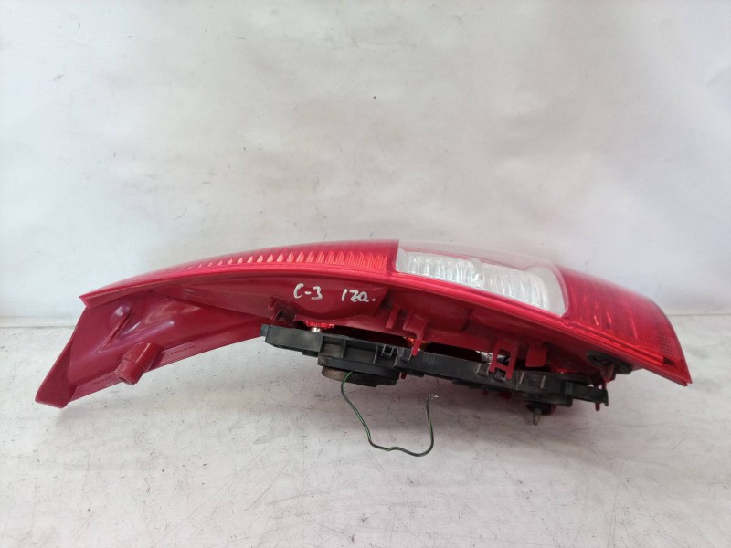 Recambio de piloto trasero izquierdo para citroën c3 sx referencia OEM IAM   