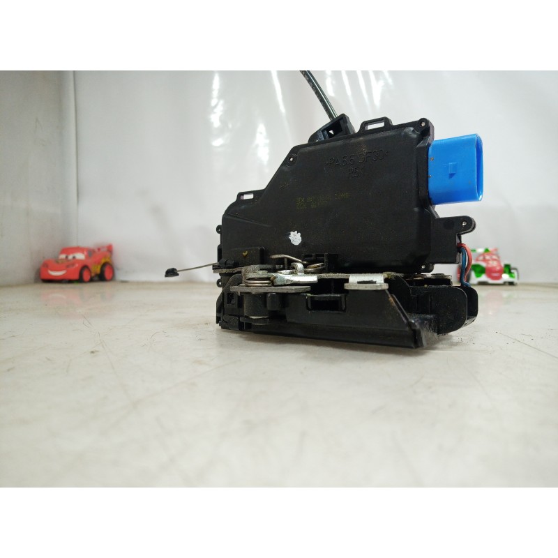 Recambio de cerradura puerta delantera derecha para volkswagen golf v variant (1k5) advance referencia OEM IAM 3D1837018 3D18370