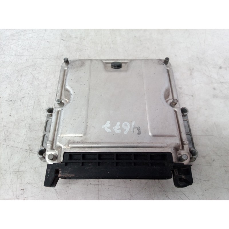 Recambio de centralita motor uce para fiat scudo (222) 1.9 td / 2.0 jtd el furg. referencia OEM IAM 0281010135 0281010135 963625