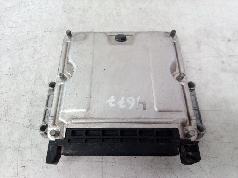 Recambio de centralita motor uce para fiat scudo (222) 1.9 td / 2.0 jtd el furg. referencia OEM IAM 0281010135 0281010135 963625