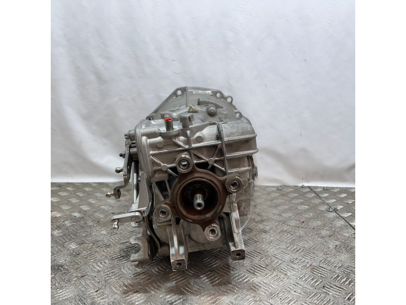 Recambio de caja cambios para volkswagen crafter caja cerrada 2.0 tdi referencia OEM IAM 711680 711680 711680