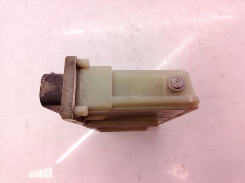 Recambio de centralita motor uce para opel astra g caravan comfort referencia OEM IAM 24410130 24410130 1D804027