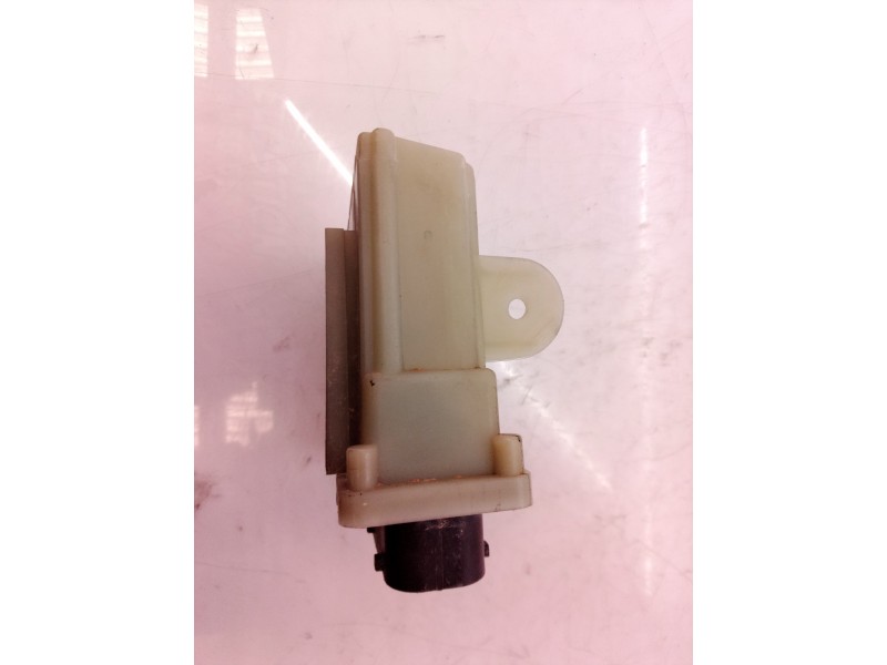 Recambio de centralita motor uce para opel astra g caravan comfort referencia OEM IAM 24410130 24410130 1D804027